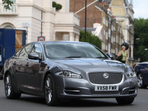 Jaguar XJ NEW 3.0_v6_d_(275_hp)